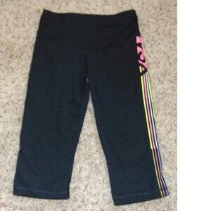 Womens Victorias Secret Sport VSX Capris Medium Black Elastic Waist Leggings